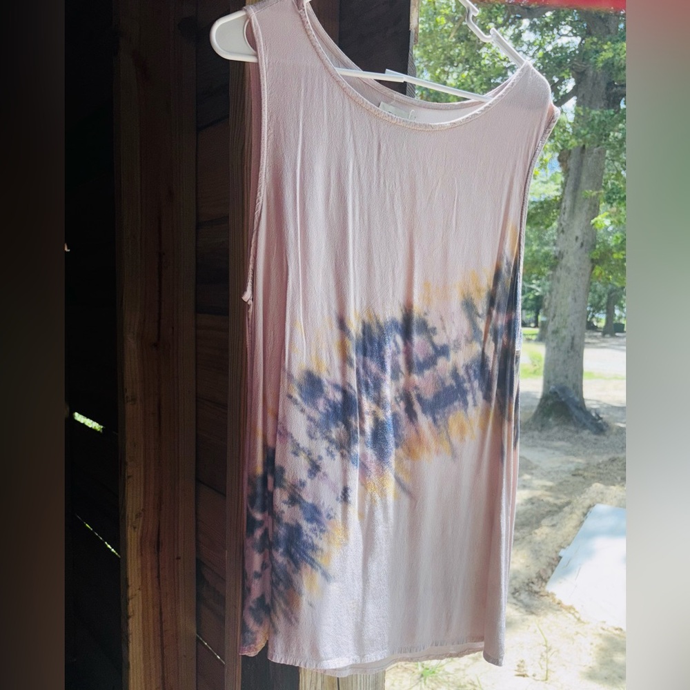 Tie-Dye Sleeveless Top